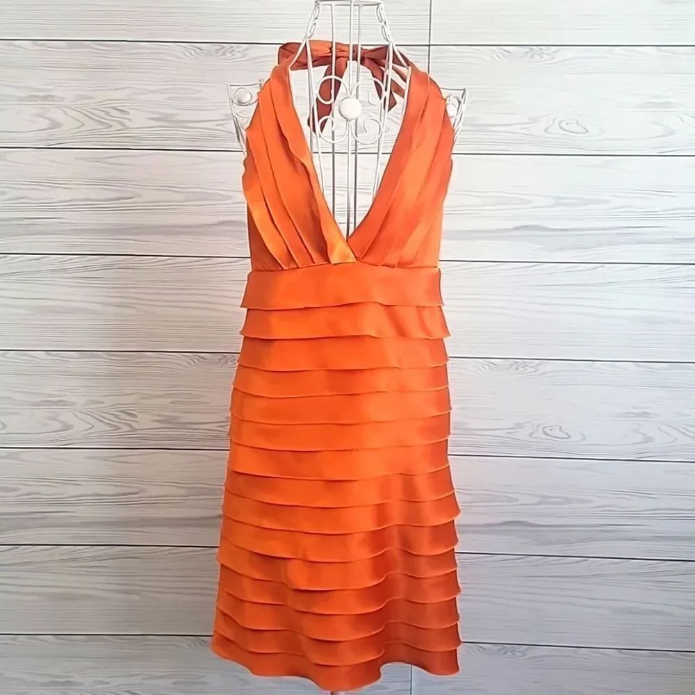 Gracia Fashion sunset orange tiered ruffleโparty dress Women's Size M